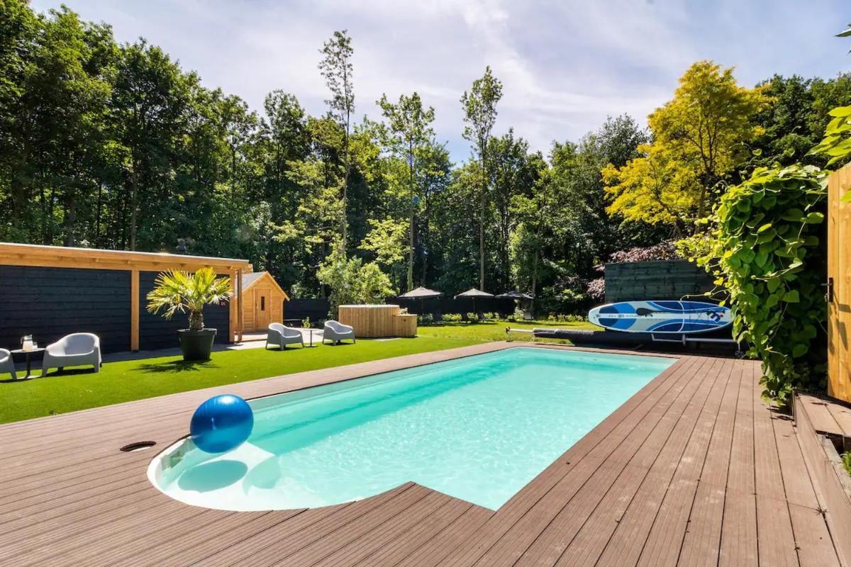 Green Tiny House With Shared Pool Zeewolde Kültér fotó