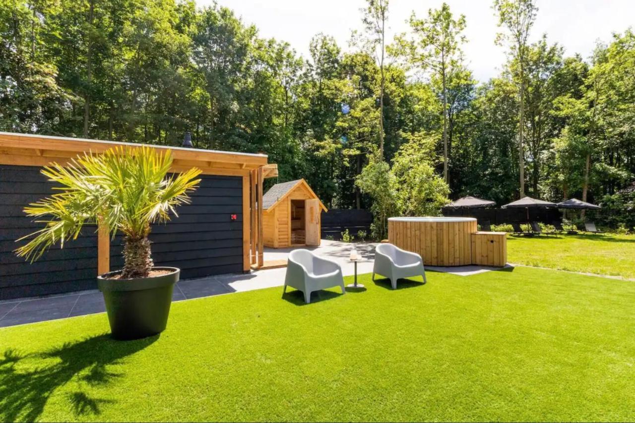 Green Tiny House With Shared Pool Zeewolde Kültér fotó